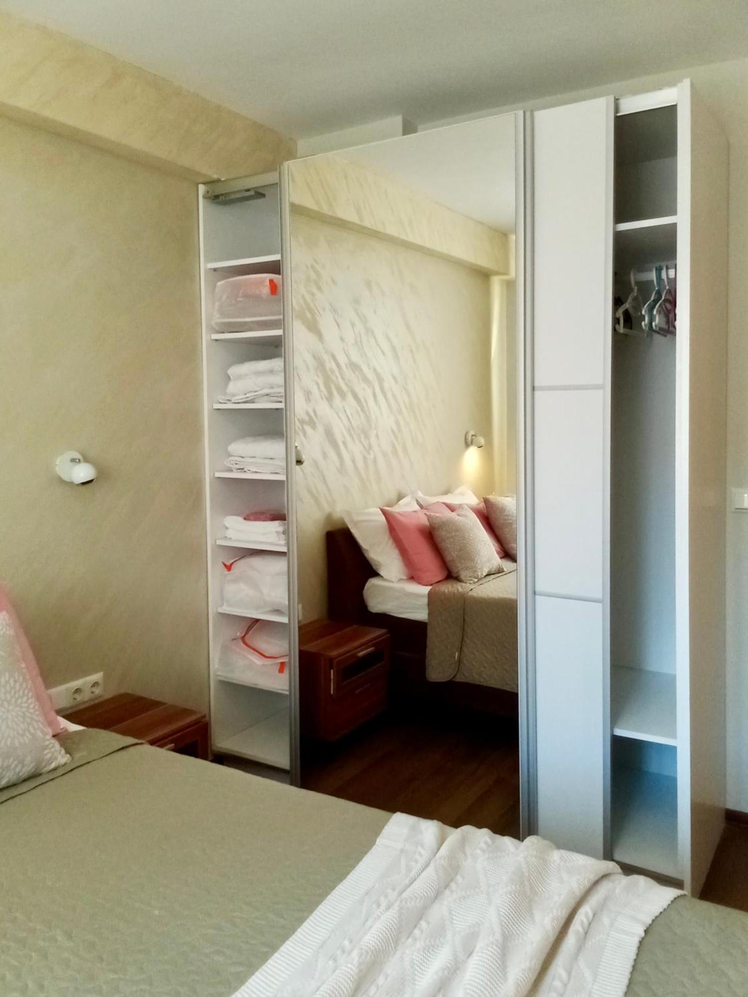 Apartment Morskoi Gnom Burgas Bagian luar foto
